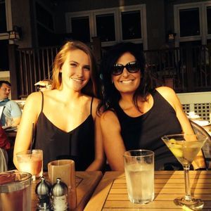 Meet your Posher, Laurie